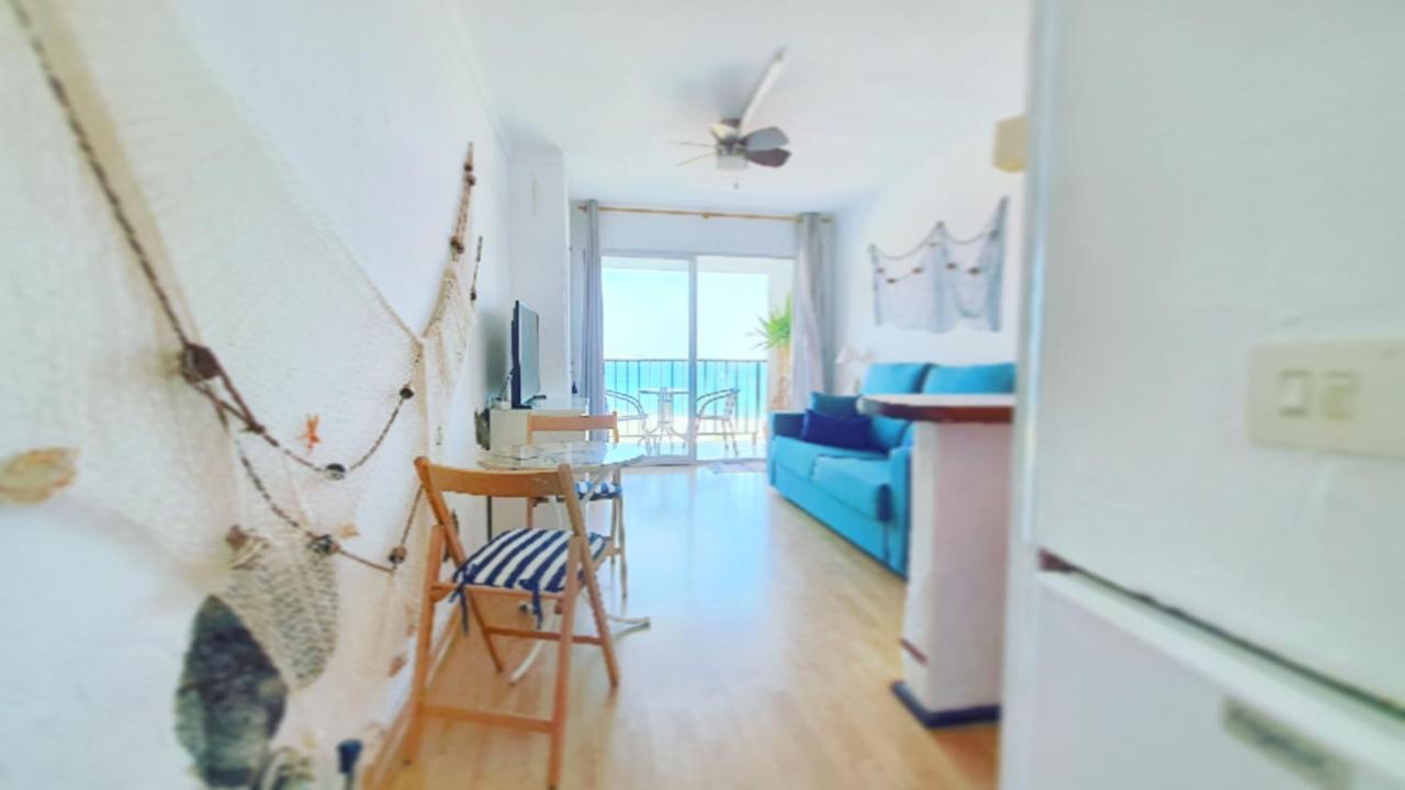 Cozy Beach-Front Studio With Amazing Sea View Empuriabrava Ngoại thất bức ảnh